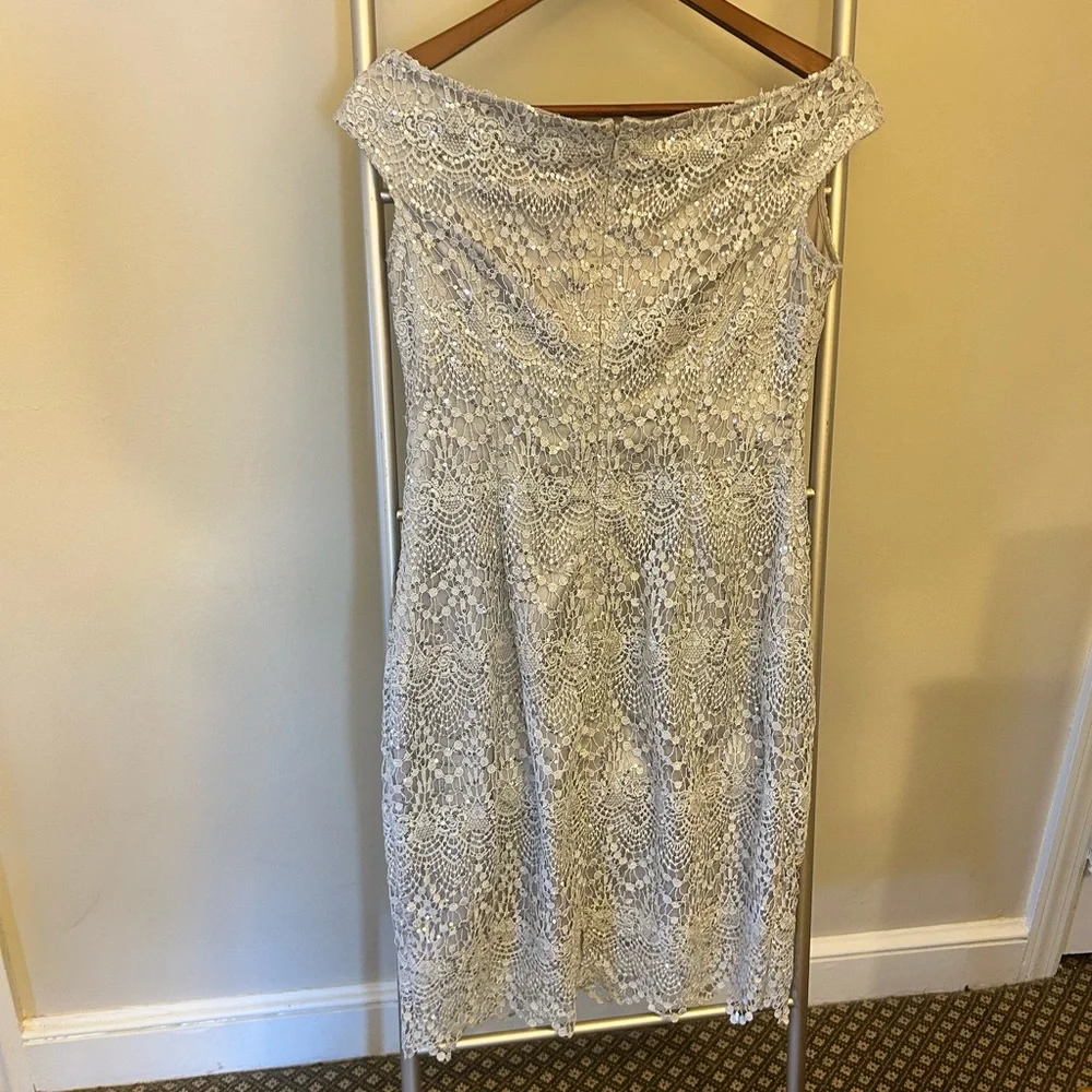 Kay Unger Gray Silver Metallic Sequin Lace Party Dress Off the Shoulder - Picture 3 of 4